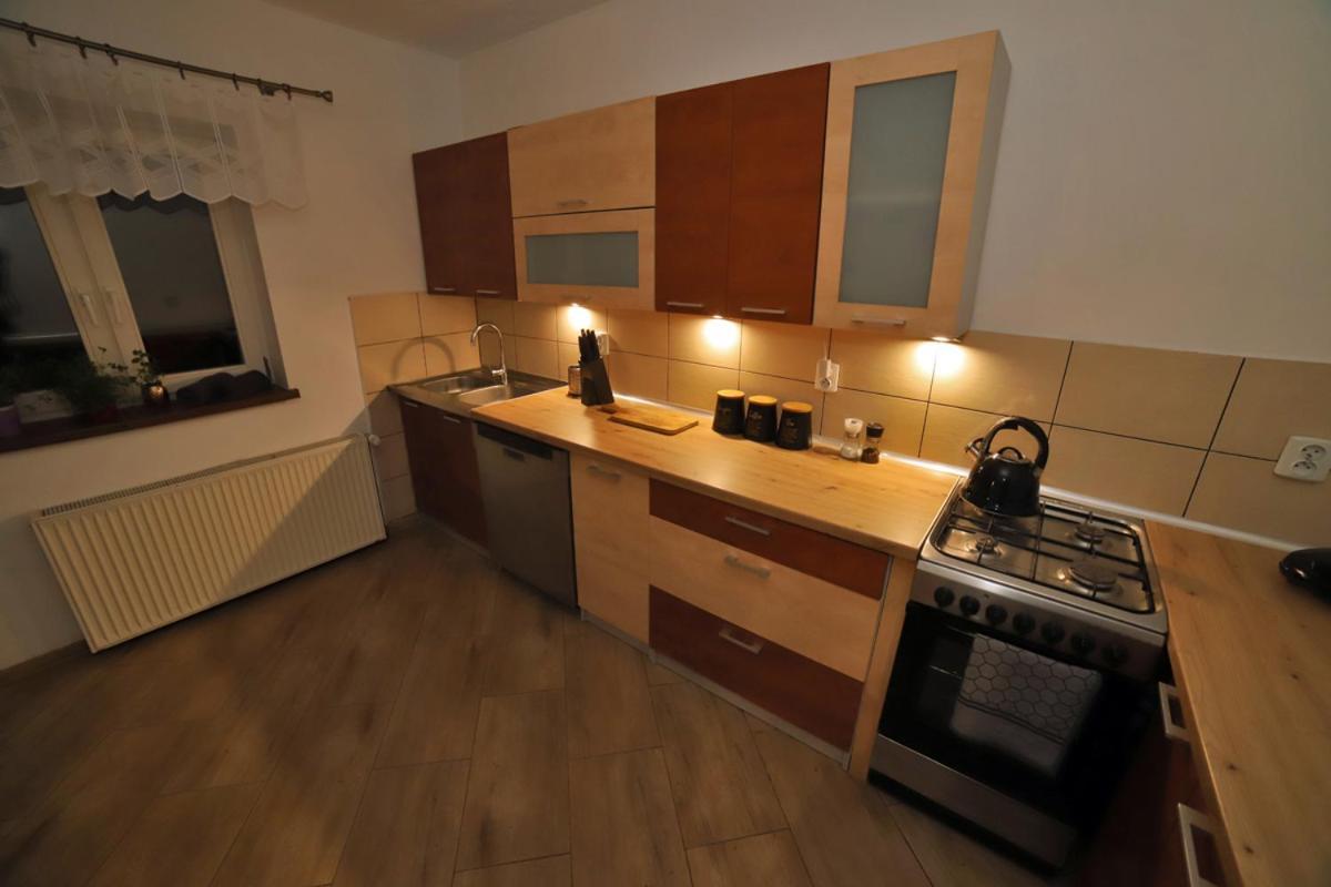 Sowi Gosciniec Wellness & Breakfast Apartment Sokolec Ngoại thất bức ảnh
