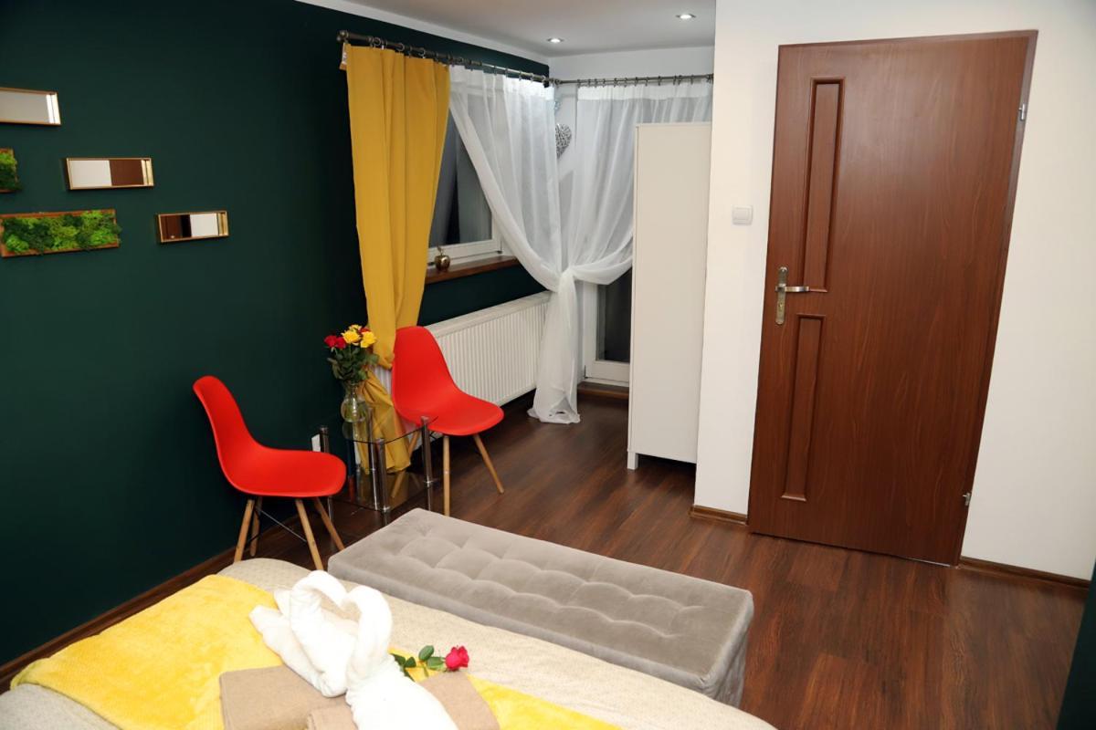Sowi Gosciniec Wellness & Breakfast Apartment Sokolec Ngoại thất bức ảnh